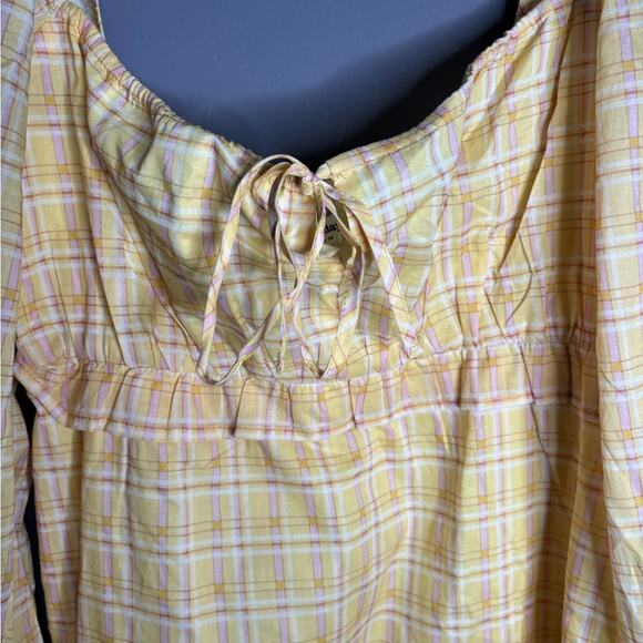 Charlie Holiday Yellow Plaid Long Sleeve Dress Ruffle Detail Size 6 - Picture 4 of 8